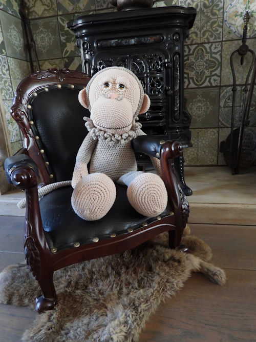 fb xxl Funny Monkey Grandpa