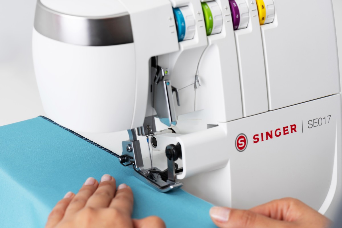 Overlock machine singer Elite SE017
