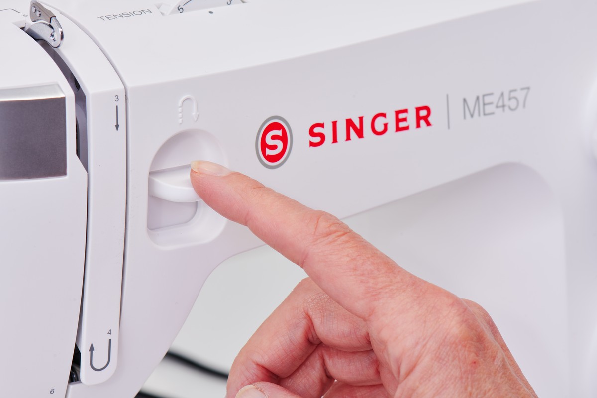 Naaimachine Singer Elite ME457